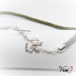 Necklace: Leaf in Beads